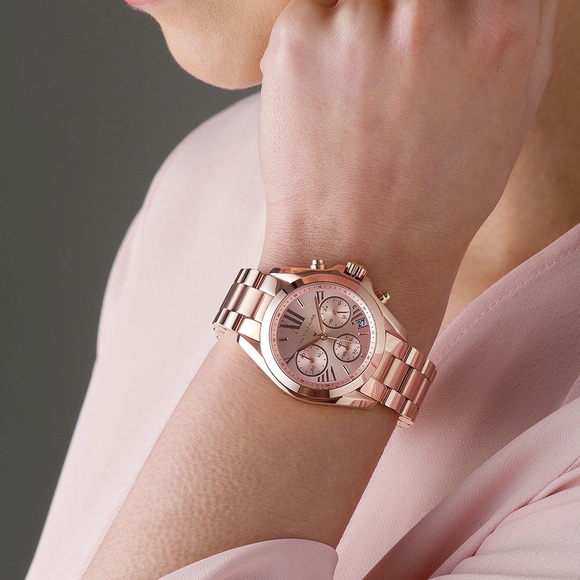 Host pick❣️Brand new rose gold Michael Kors watch - Picture 2 of 4